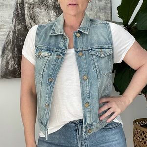 Never Worn! Madewell denim vest size L